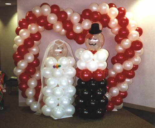 wedding2.jpg (29363 bytes)